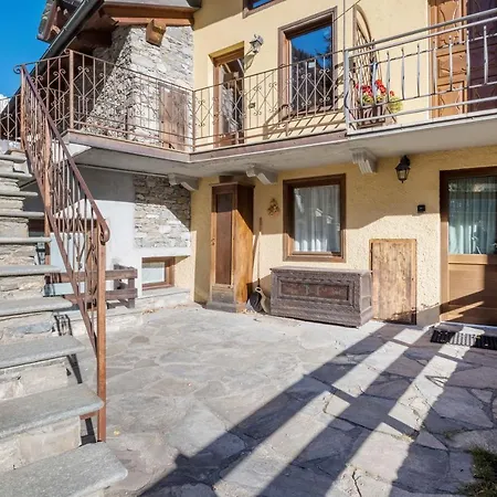 Apartment Luvi - *