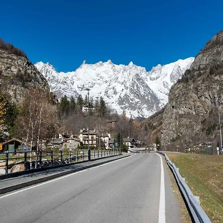Luvi - * Courmayeur